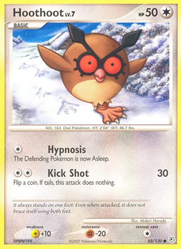 Carta Hoothoot, número 85/130 da coleção Diamante & Pérola
