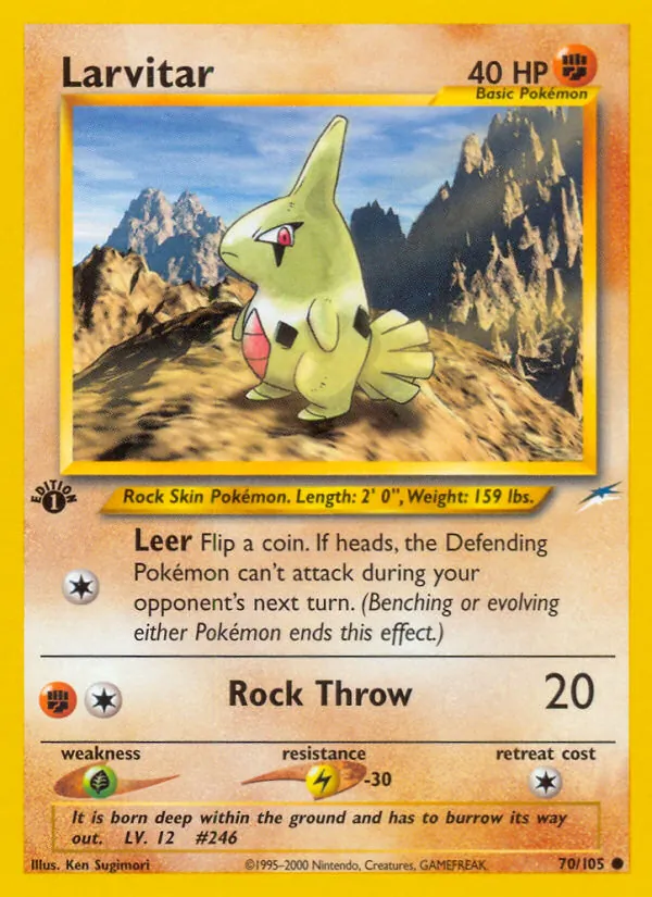 Carta Larvitar, número 70/105 da coleção Neo Destiny